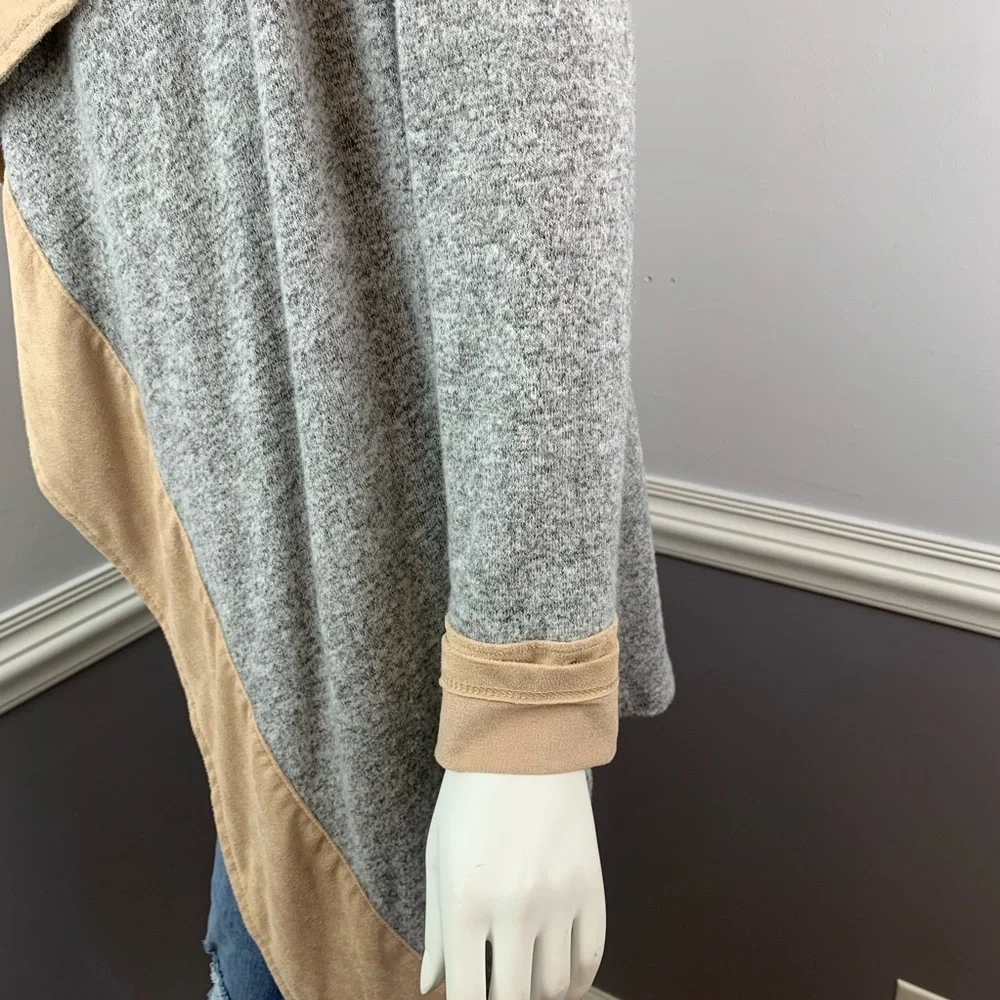 Potters Pot Gray & Tan Cardigan -‎ Small